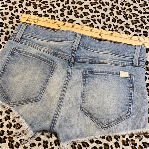 🎃 FINAL PRICE!! Wild fox Jean Shorts distressed - Picture 6 of 8